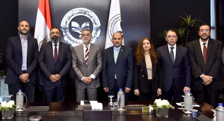 باللغتين العربية والإنجليزية:  رئيس الوزراء يشهد إطلاق المرحلة الأولى للمنصة الإلكترونية لمنظومة الرخصة الذهبية