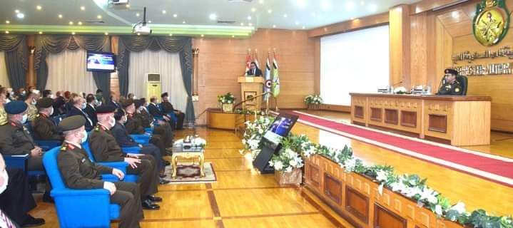 أكاديمية ناصر العسكرية العليا تستضيف وزير التعليم العالي والبحث العلمي 