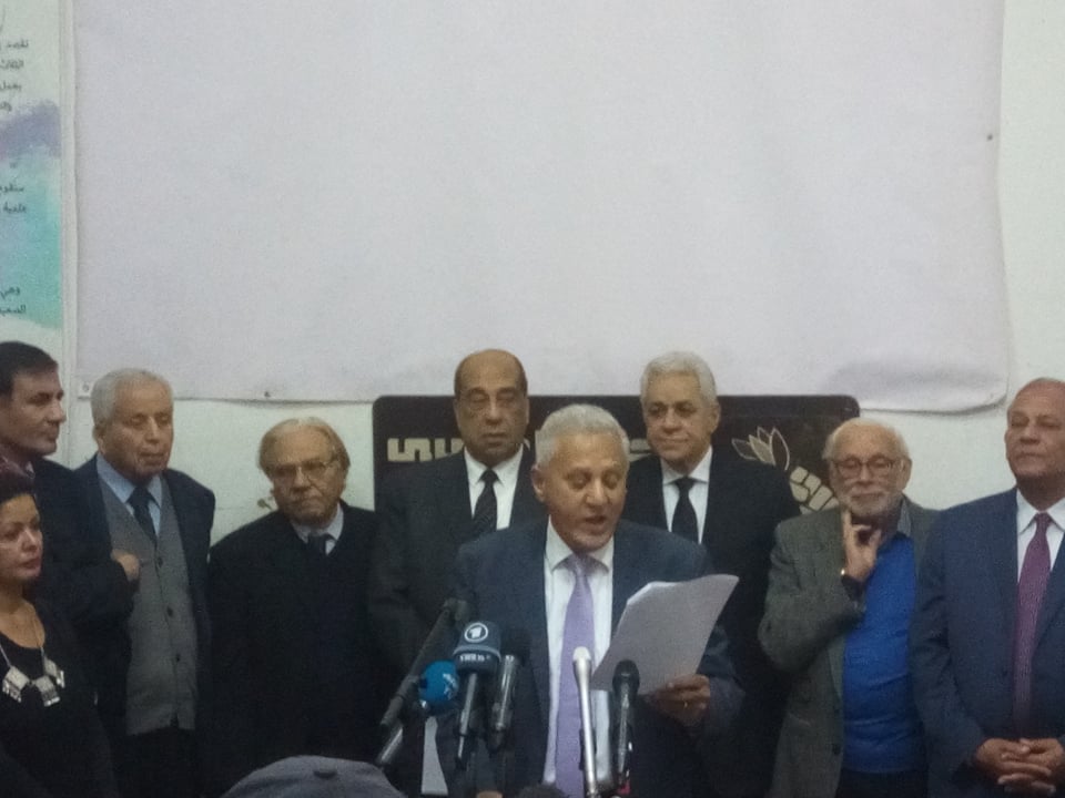 الحركة المدنية تنفي استقوائها بالإعلام الغربي.. و ظهور كاميرات أجنبية تُكذب تصريحاتهم