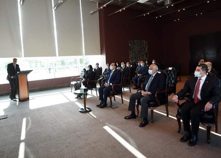 بالصور : رئيس الوزراء يقوم بجولة في المنطقة الاستثمارية لمجموعة التنمية الصناعية بمدينة السادس من أكتوبر