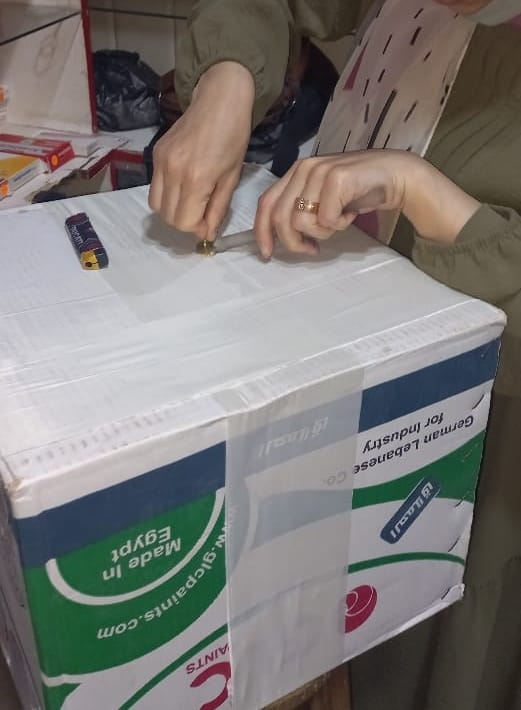 ضبط أقراص وبخاخات وأدوية مهربة ومجهولة المصدر وغير مصرح بتداولها بالسوق المحلى بايتاى البارود 