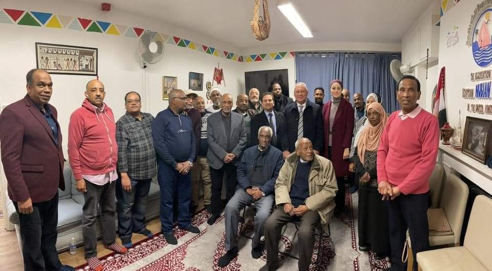 القنصل واعضاء القنصلية المصرية بلندن فى ضيافة ابناء النوبة المصرية استعدادا للانتخابات الرئاسية 