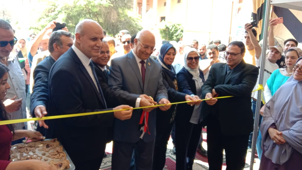 بمشاركة 50 شركة :  رئيس جامعة بنها يفتتح ملتقى التوظيف السنوي للخ