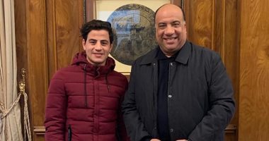 أحمد توفيق يوقع لزعيم الثغر حتى نهاية الموسم