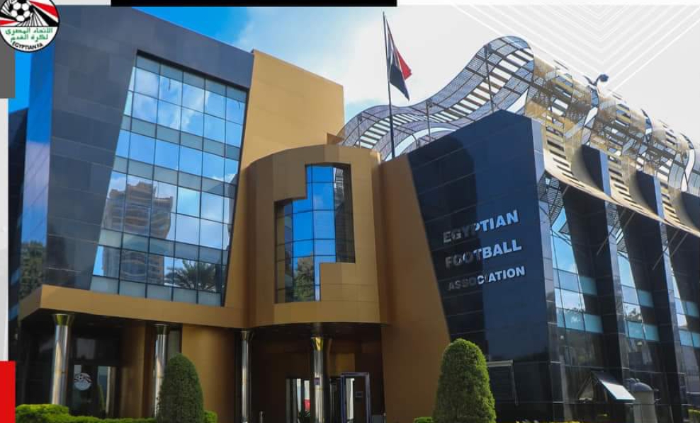 اليوم.. أخر موعد لتسليم ملفات الأندية للجنة التراخيص