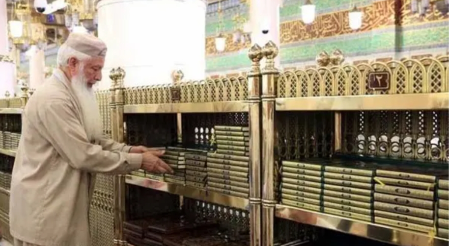 إدارة المصاحف والكتب بشؤون الحرمين تنهي استعداداتها لاستقبال شهر رمضان المبارك