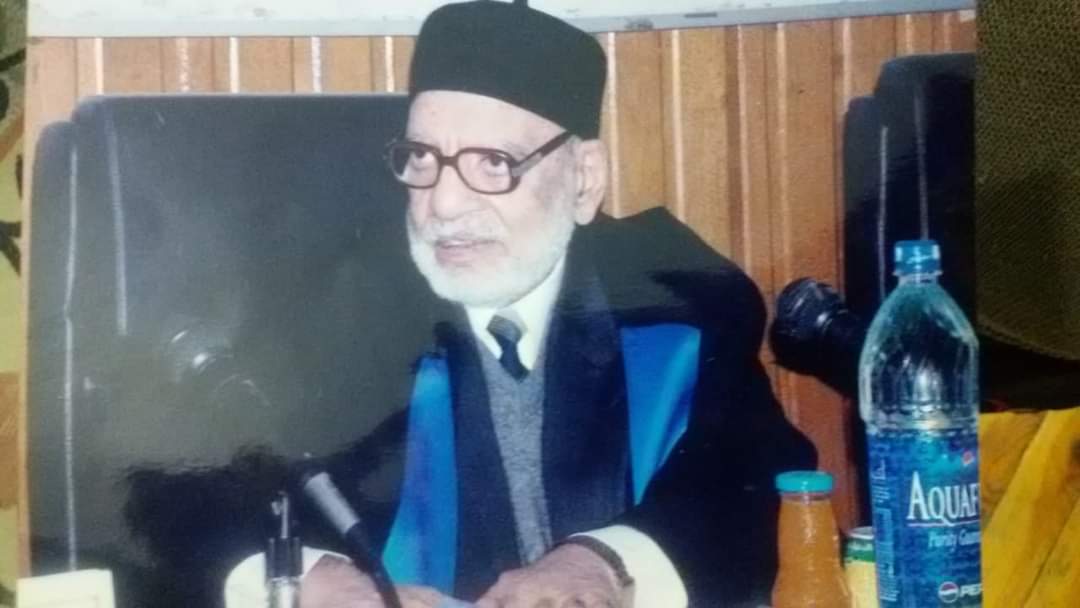 وداعا شيخ مؤرخي التاريخ الإسلامي
