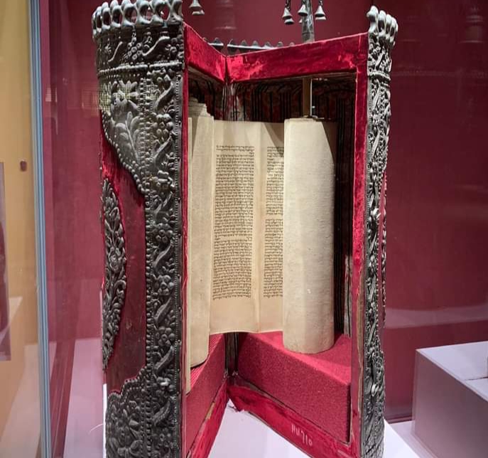 صندوق حفظ التوراة.. حكاية قطعة أثرية نادرة بمتحف آثار الغردقة