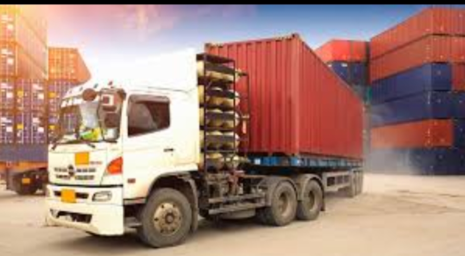 الدولة تتصدى لسماسرة «مستلزمات الإنتاج في السوق السوداء»