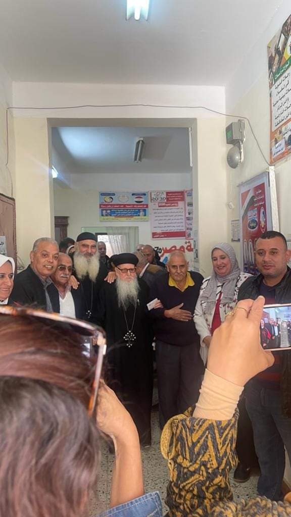 اقباط البحيرة تَخْتارُ رئيسَها و توافد عدد كبير على لجان الانتخابات