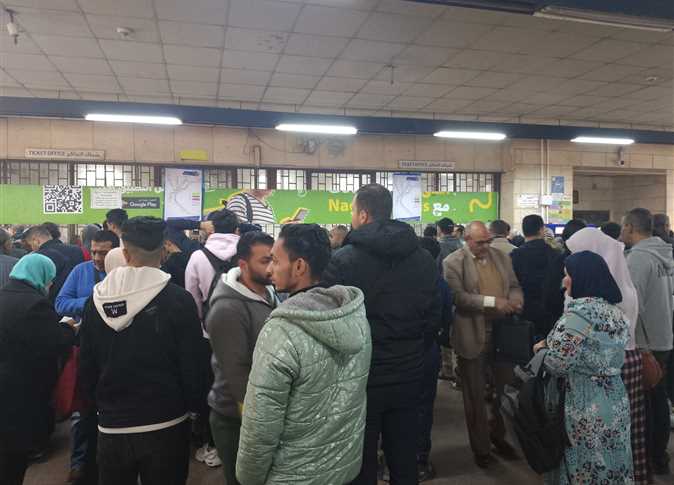 الازدحام يضرب المترو