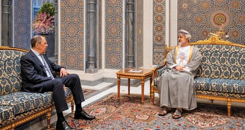 سلطان عمان يزور روسيا غدا ومباحثات لتعزيز التعاون القائم 40 عامًا من العلاقات بين البلدين
