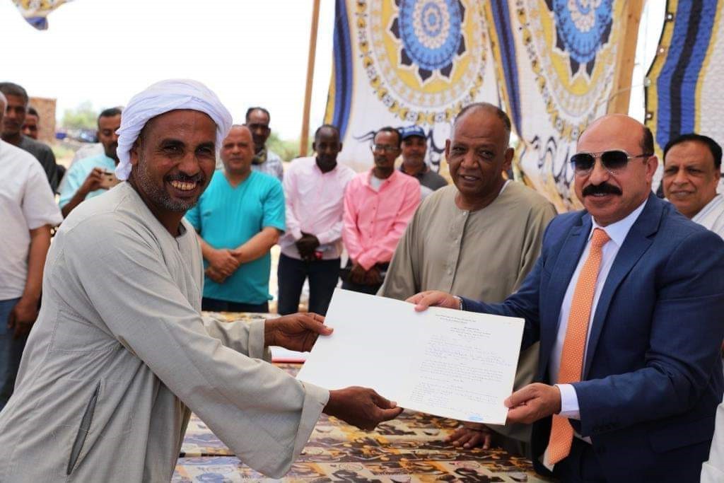 محافظة اسوان تبدء موسم حصاد القمح من قرى وادى النقرة 