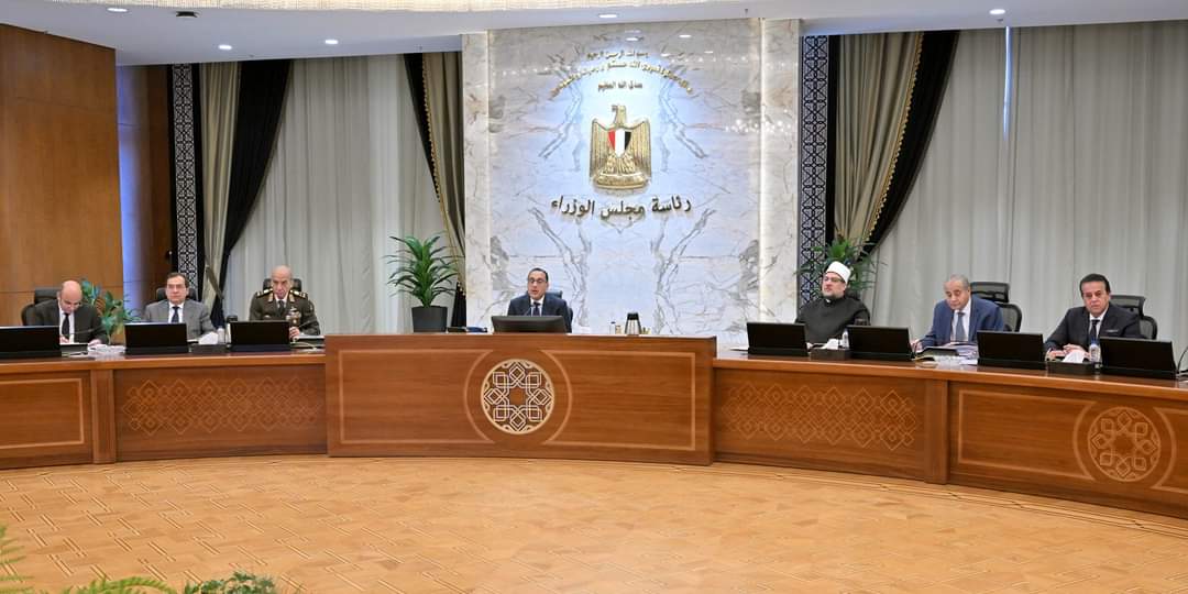 رئيس الوزراء: رغم التحديات المختلفة مصر تُقدِّم النصيب الأكبر من المساعدات حتى الآن للأشقاء في فلسطين