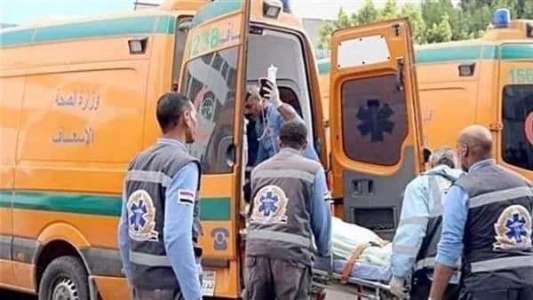 مصرع 5 وإصابة آخرين إثر سقوط ميكروباص بالترعة بأسيوط 