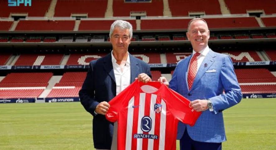 طيران الرياض يوقع اتفاقية رعاية رسمية مع نادي أتلتيكو مدريد الإسباني
