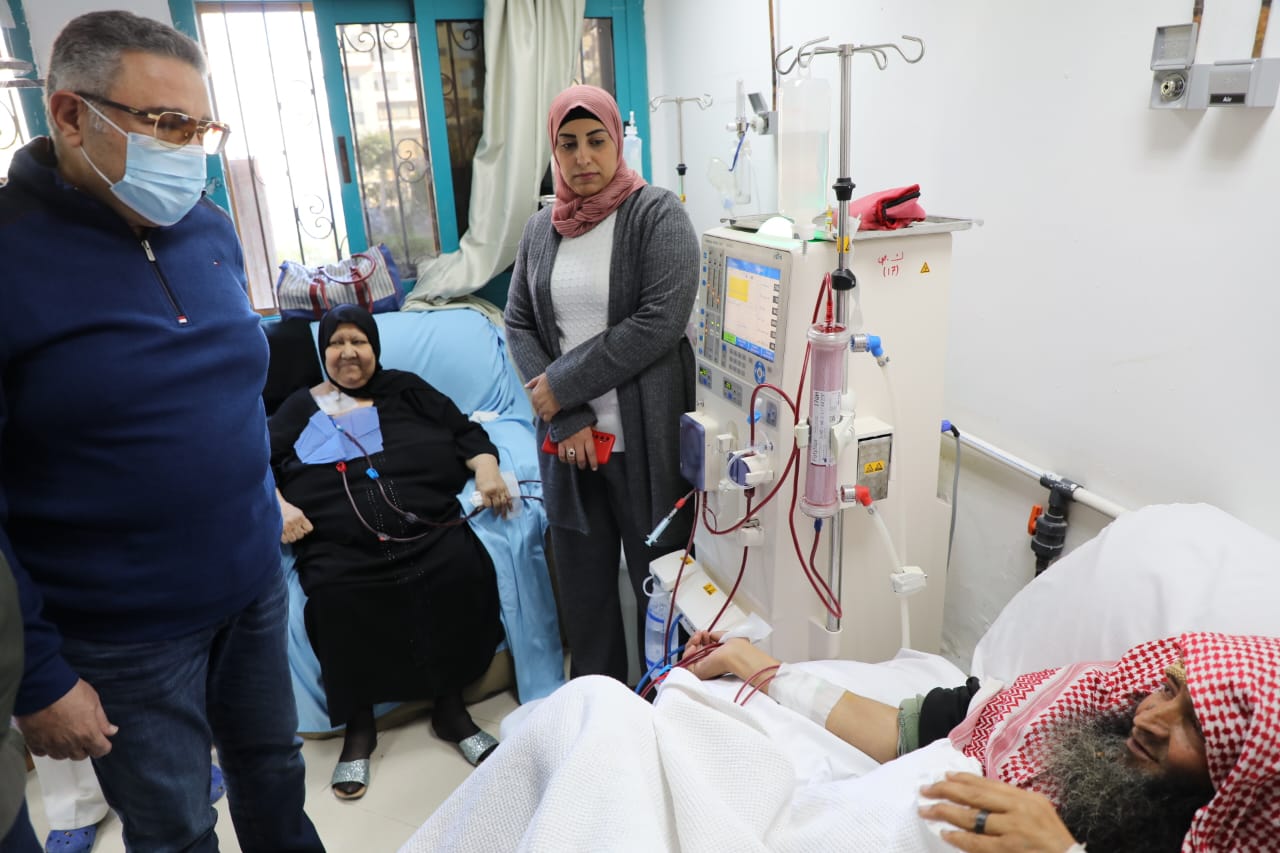 في زيارة مفاجئة.....   محافظ البحر الأحمر يتفقد المستشفى العام بالغردقة، و يوجه بتقديم الخدمة الطبية المتكاملة