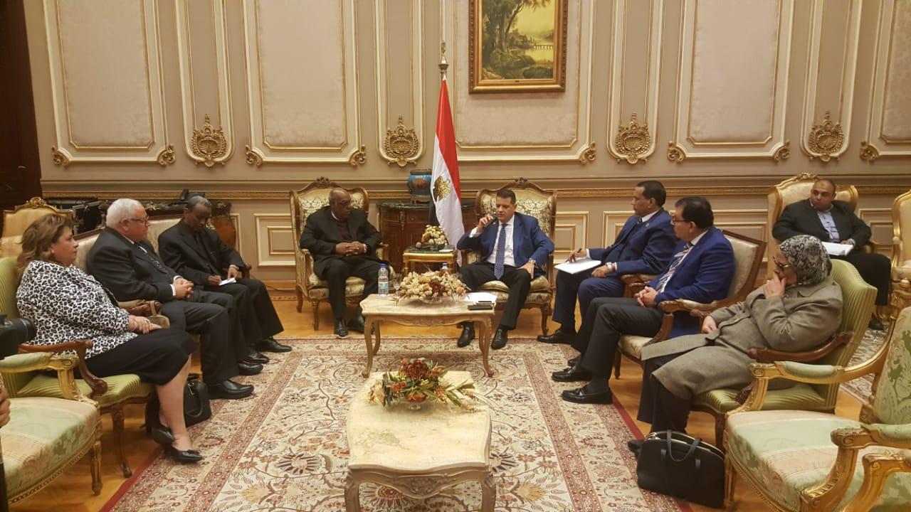 سفير إريتريا يطالب البرلمان المصري بإزالة العقبات أما المنح التعليمية للطلبة الإريتريين في الجامعات المصرية