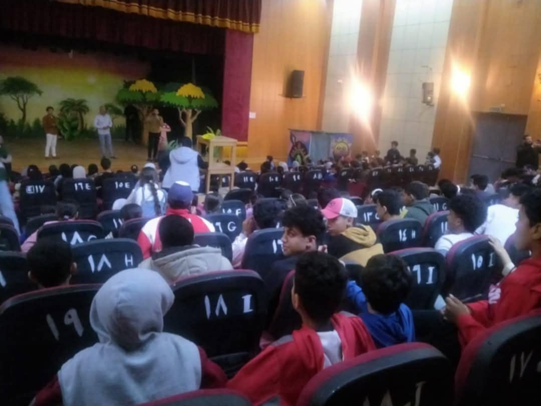 بالصور: فرقة ببا المسرحية تتالق في مسرحية أمادو