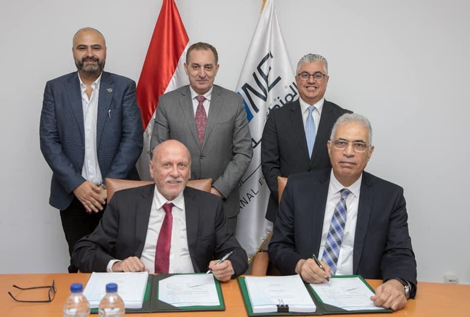 اقتصادية قناة السويس :   إنشاء "منطقة لوجستية" بين التنمية الرئيسية وموانئ دبي العالمية في السخنة 