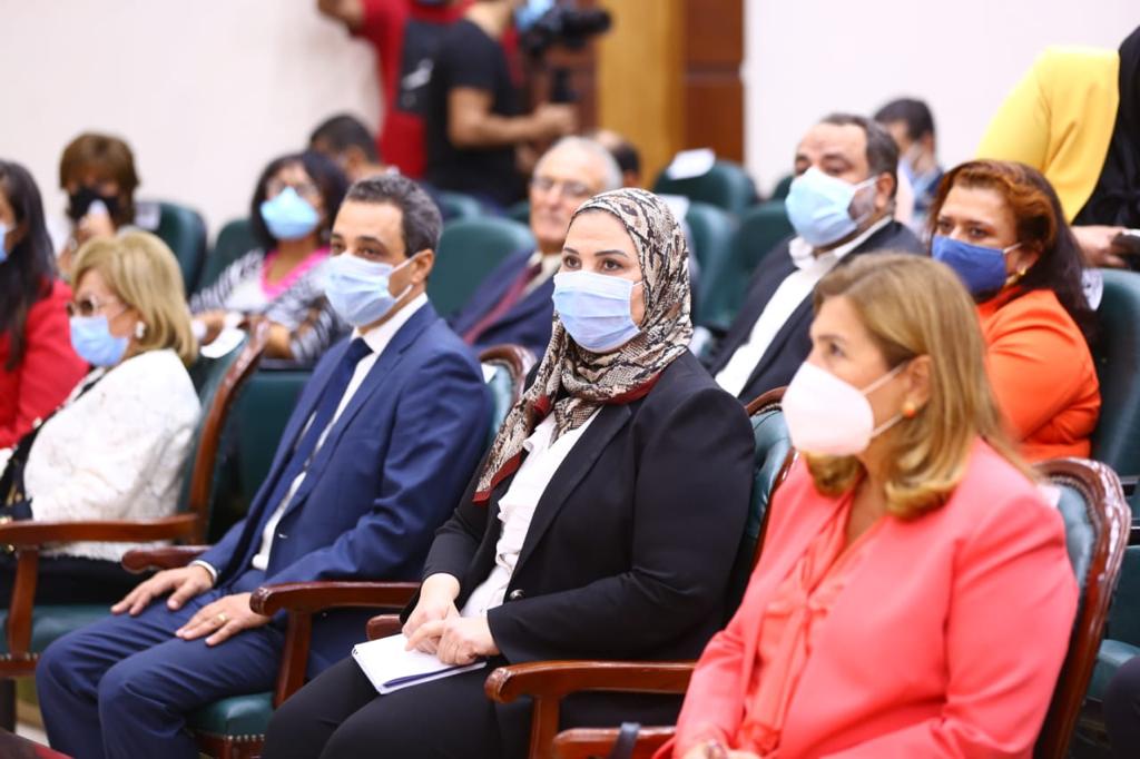 وزيرة التضامن الاجتماعي تشهد تطوير ١٦٥ فصلًا بـ٥١ حضانة بالتعاون مع "ماكدونالدز مصر" و"وخير وبركة