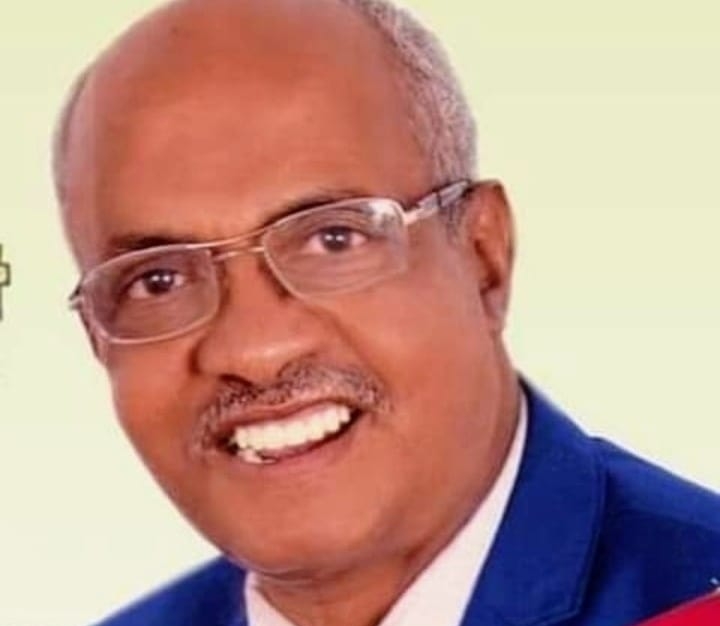 نقابى عمالى يقول شعر وحكم فى عيد العمال