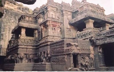 بالصور: هنا تقع "إرم ذات العماد"