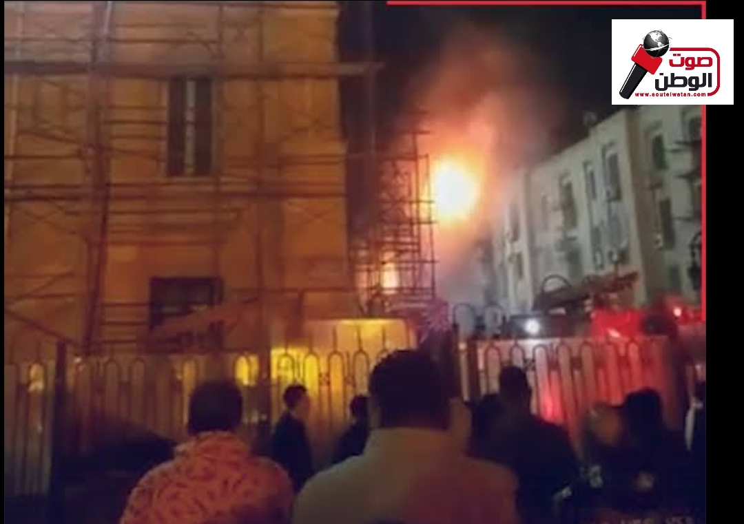 حريق هائل بمحيط منطقة مسجد الحسين ...ولا يوجد خسائر بالاروح