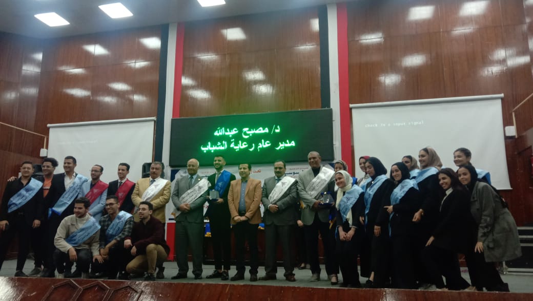 رئيس جامعة بنها: الاتحادات الطلابية هي مصنع القيادات المستقبلية 