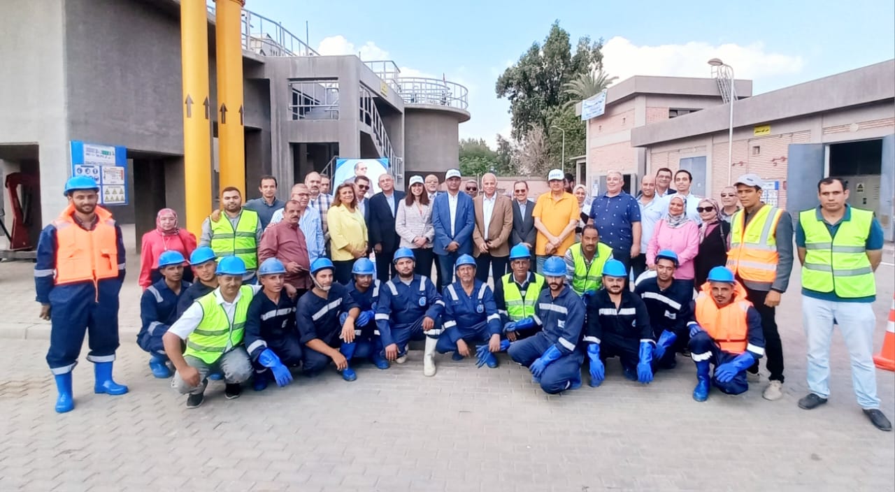 بلبع و إسماعيل يتفقدا محطتى معالجة الصرف الصحى بقريتى أم صابر و البريجات بالبحيرة