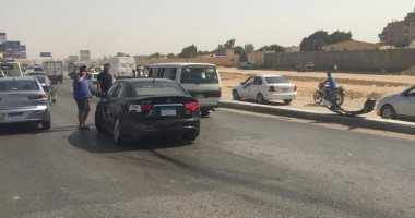 إصابة 3 أشخاص فى حادث تصادم بوادى النطرون