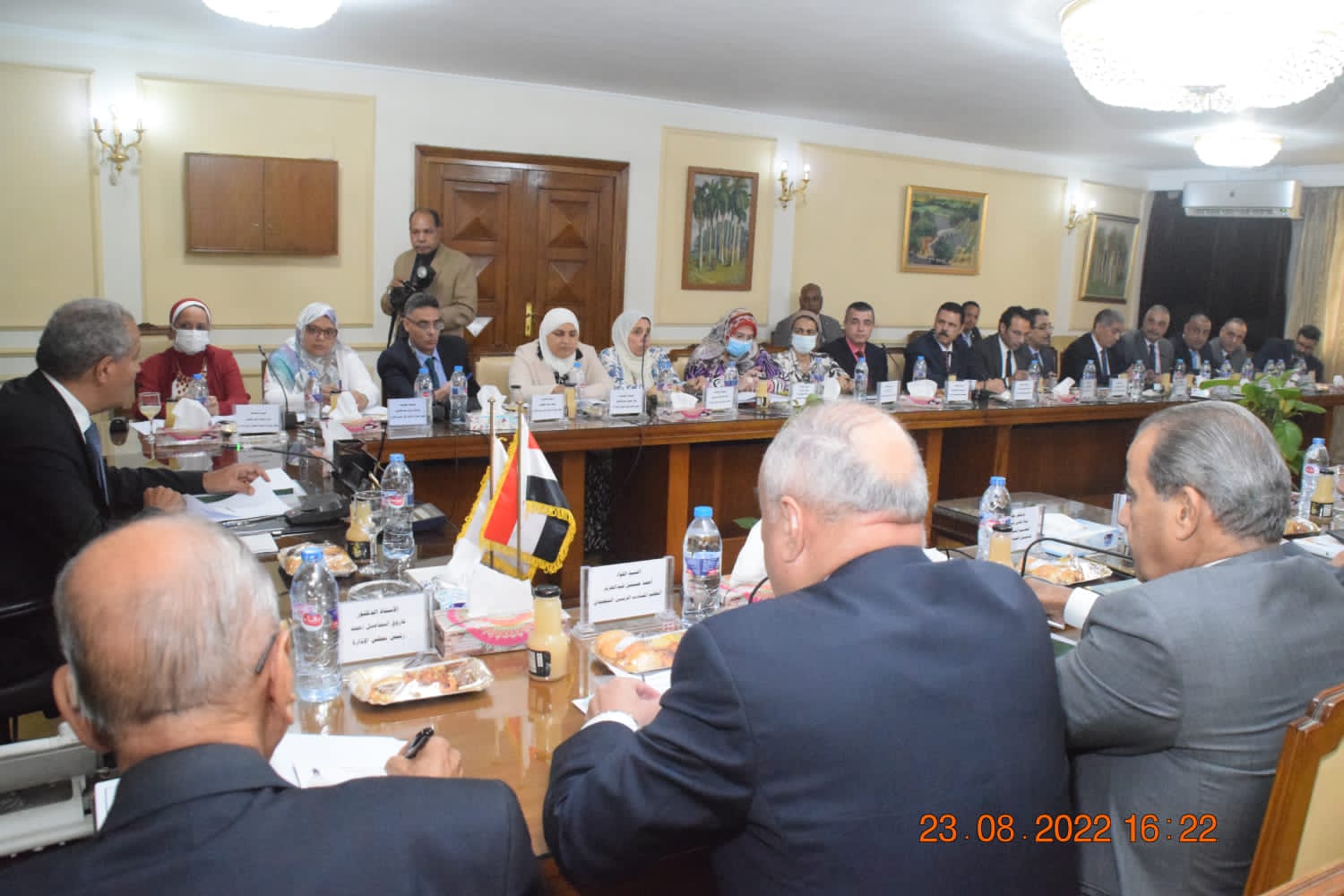 وزير التموين ...الشركة القابضة للصناعات الغذائية هي الذراع التنفيذي للدولة ‏لإحداث توازن بالأسواق عبر مجمعاتها الاستهلاكية وشركاتها الإنتاجية.