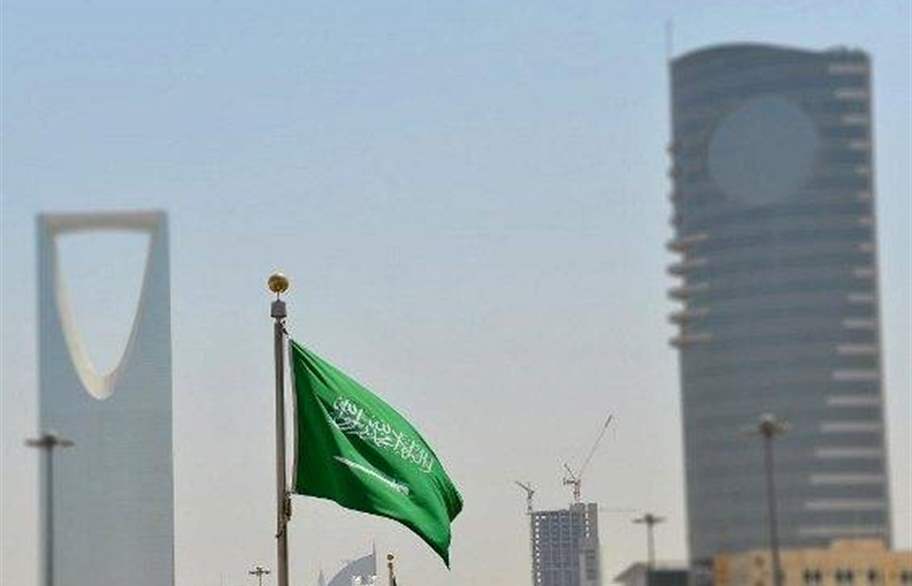الخارجية السعودية تنفي إعادة فتح سفارتها في دمشق