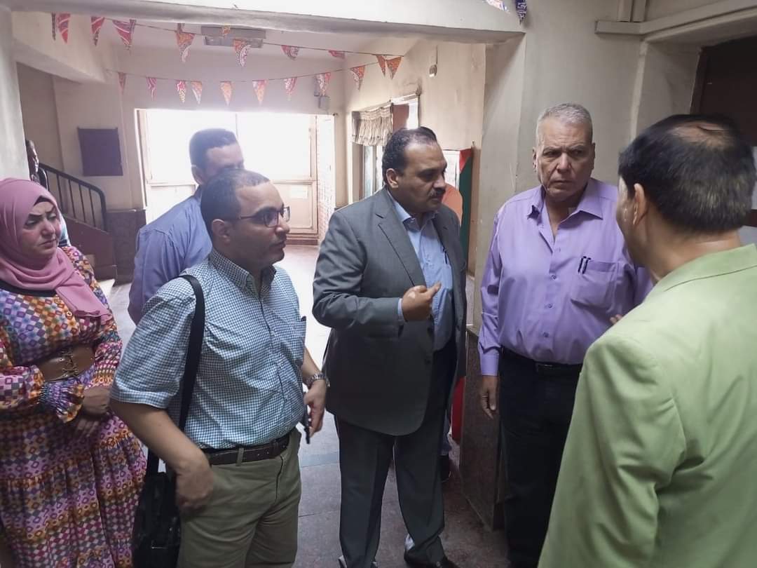 نائب رئيس جامعة بنها لشئون التعليم والطلاب يتفقد تجهيزات المدن الجامعية لاستقبال العام الدراسى الجديد في جولة موسعة