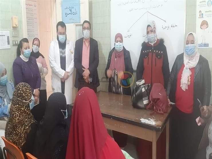 تنظيم دورة تدريبية عن الدليل الاجرائى لخدمات تنظيم الأسرة بالبحر الأحمر