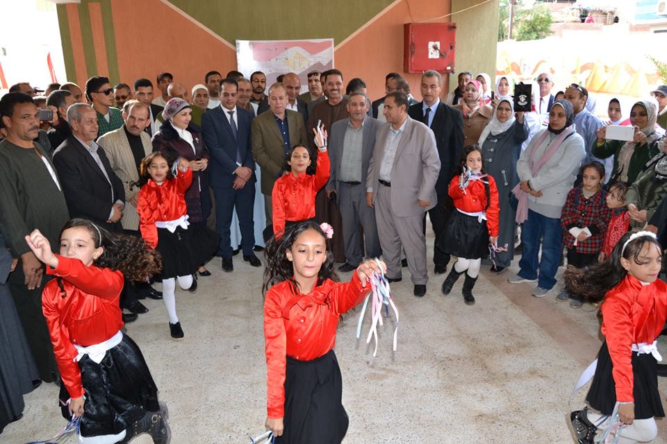 علاء سلام يشارك فى افتتاح مدرسة بكفر الشيخ مطالبا بالمزيد لتخفيف الكثافة الطلابية