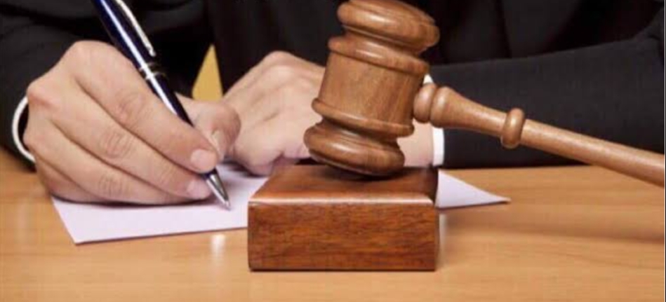 ضبط موظف عام لاستيلائه علي قطعة ارض ملك الدولة بقيمة1.800.000جنية