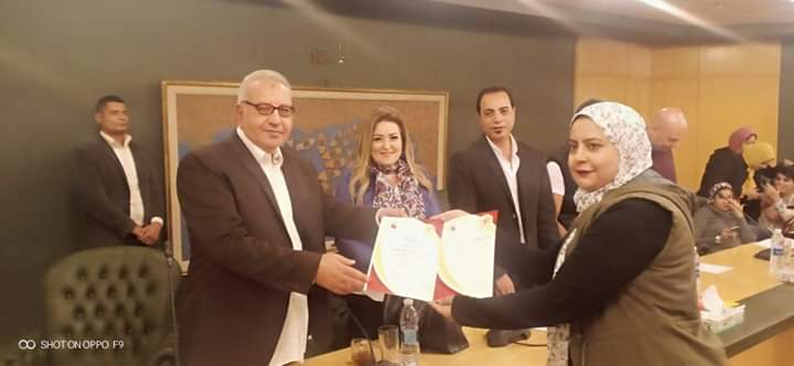 بالصور: تدريب الصحفيين يكرم ٧١ صحفيا في دورة الصحفي السيناريست