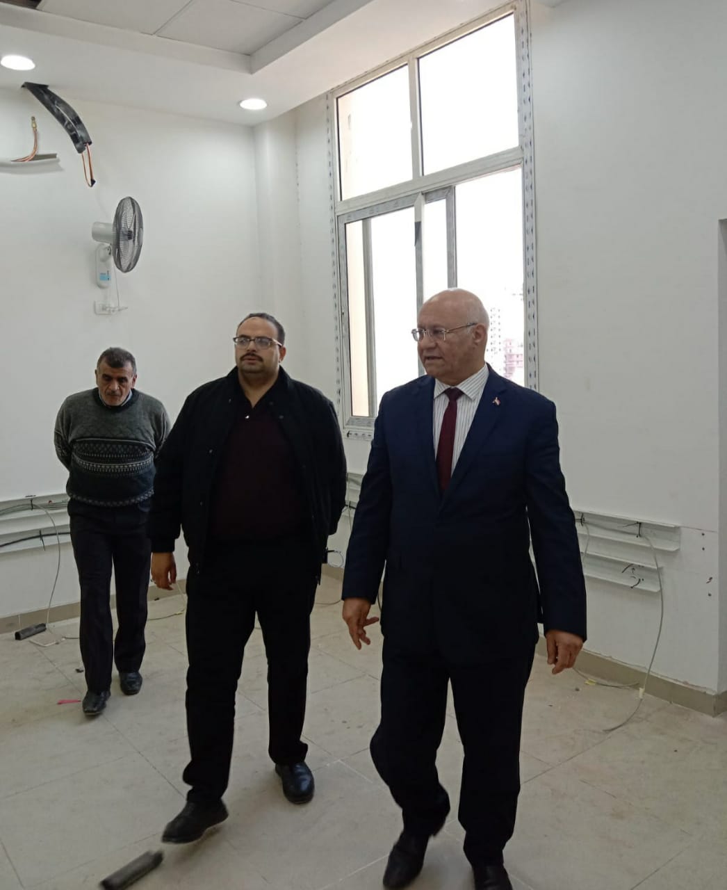 رئيس جامعة بنها يتفقد عددا من المشروعات الإنشائية الجديدة