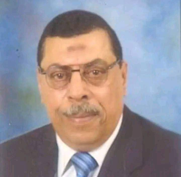 النقابة الفرعية لاتحاد كتاب مصر بالإسكندرية تنعي وفاة الشاعر الكبير أحمد شاهر