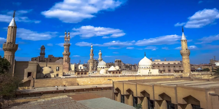 الأزهر ينفي علاقته بما يسمى بقناة "صوت الأزهر الفضائية".. ويؤكد اتخاذ الإجراءات القانونية ضدها