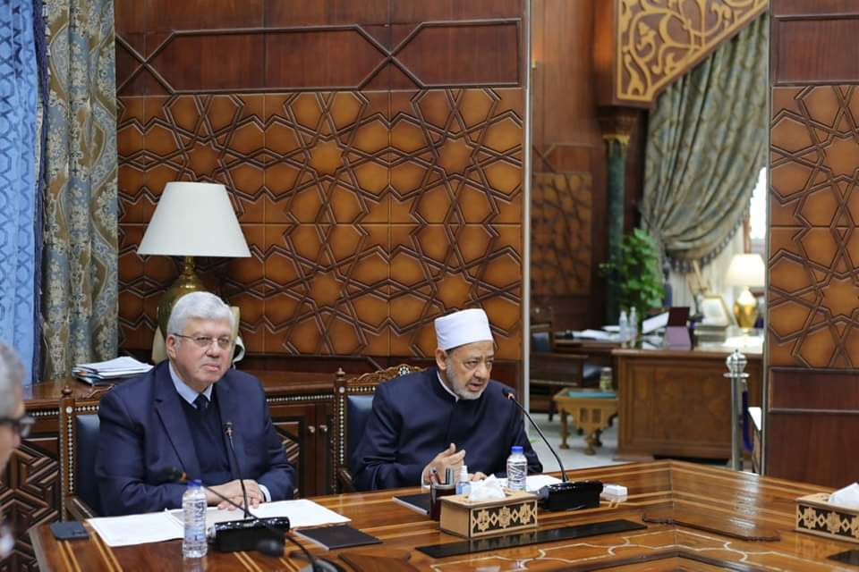 شيخ_الأزهر يستقبل وزير التعليم العالي ويناقشان سبل تعزيز التعاون والتكامل بين التعليم العالي وجامعة الأزهر