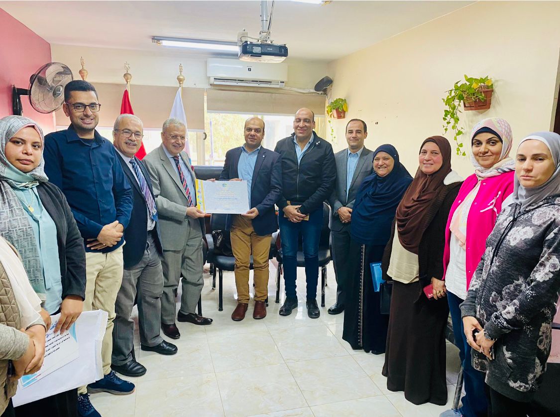 مياه القليوبية تتسلم شهادة مأمونية المياه لمحطة مياه القناطر الخيرية المرشحة