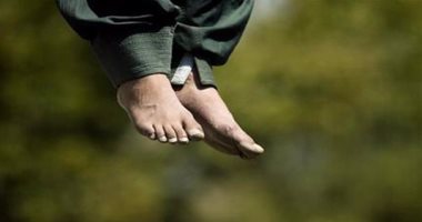 سائق توك توك يشنق نفسه لإصابته بأزمة نفسية بأبو النمرس