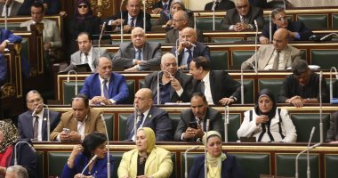 بيانات عاجلة ساخنة أمام البرلمان.. نواب يعرضون وقائع لإهدار المال العام