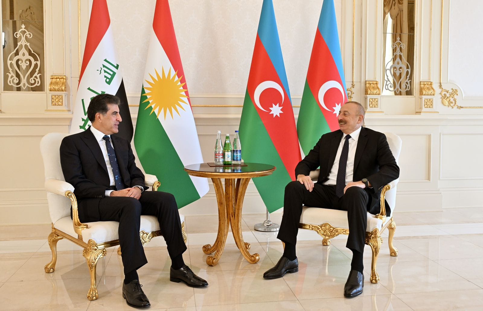 إقليم كوردستان وأذربيجان   يتفقان على فتح قنصلية اذرببجانية في اربيل وتسيير رحلات جوية بين الطرفين 