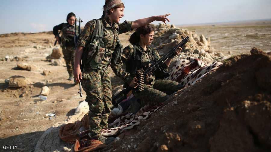 أطفال يخرجون من الجيب الأخير لداعش في سوريا