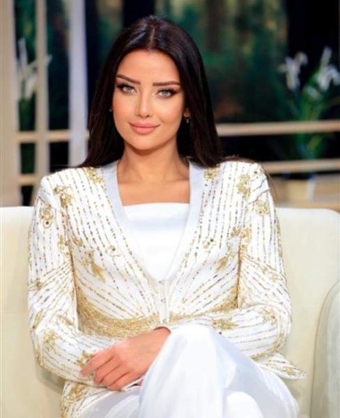 بعد إساءتها للرجال .. إحالة الإعلامية "رضوى الشربيني" للتحقيق