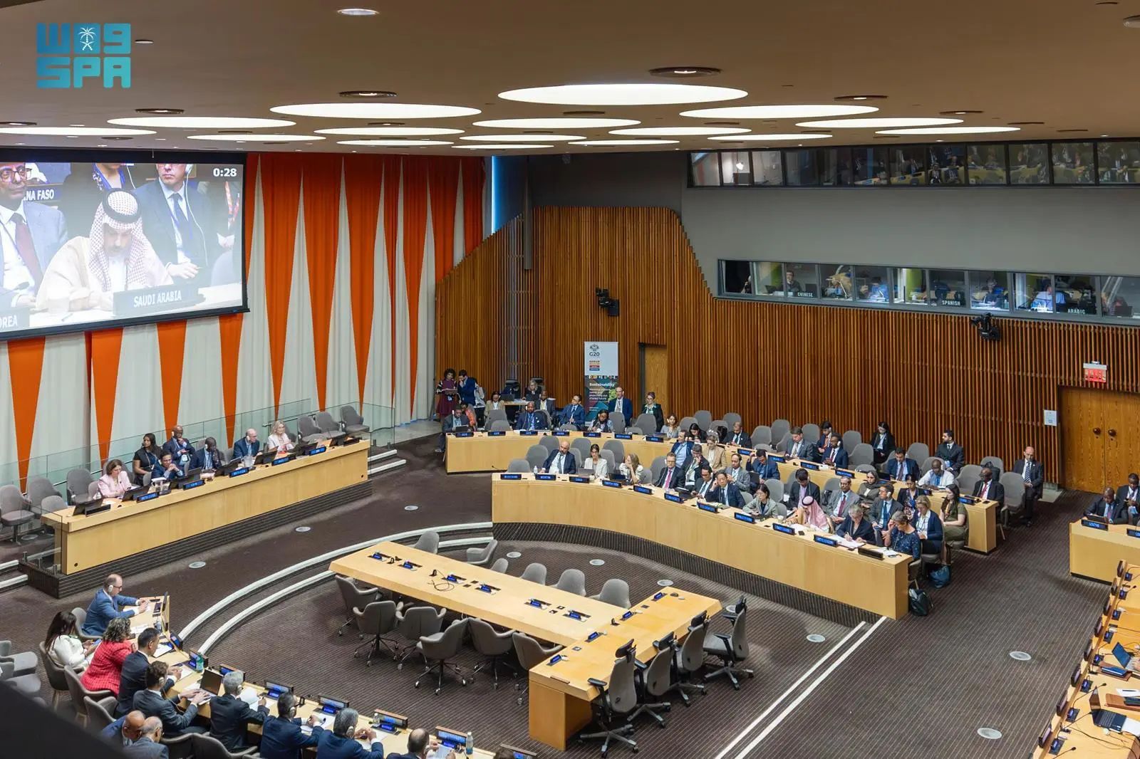 وزير الخارجية السعودي ...أن العالم يواجه مستويات متصاعدة من عدم المساواة والاضطرابات الاقتصادية التي أثرت في حياة الملايين