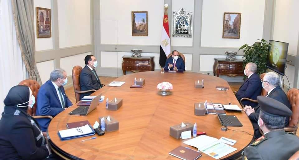 الرئيس يطلع على الموقف التنفيذي للمجمع الجديد للصناعات الغذائية "قها وإدفينا"،..